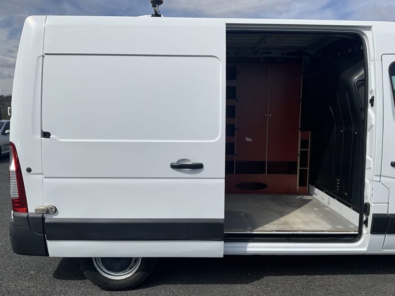 RENAULT MASTER  2.3 DCI 150 CV GRAND CONFORT L2H2 3T5 *Siège conducteur avec suspension 