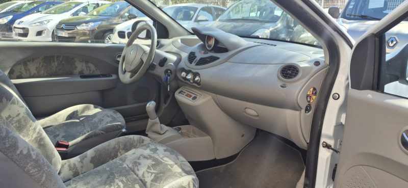 Renault twingo 2  1.5l Dci expression clim 65ch, *Première main*, *Clim*, *Très peu kilométré*