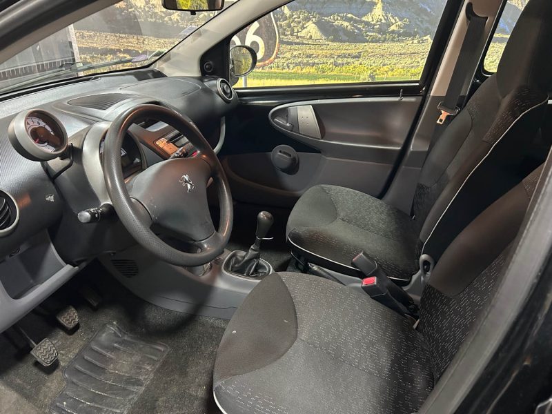 PEUGEOT 107 1.0 VTi