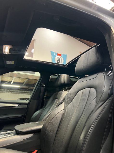  MAGNIFIQUE BMW X5 X DRIVE HYBRIDE 313CH (TOIT PANORAMIQUE, CARPLAY, CARNET D'ENTRETIEN BMW )⭐️⭐️⭐️⭐️