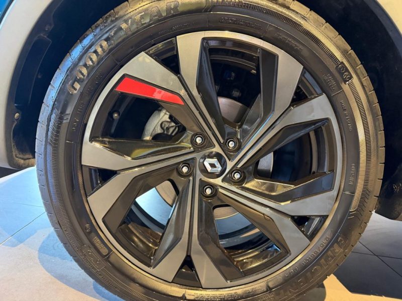 RENAULT ARKANA 1.3 TCE 140 EDC RS LINE 