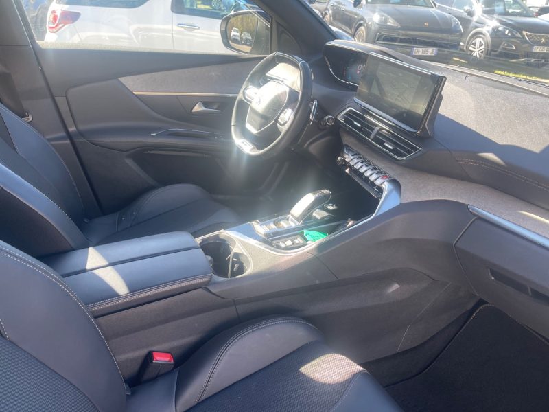 PEUGEOT 3008 HYBRID 225CH GT E-EAT8 99MKM