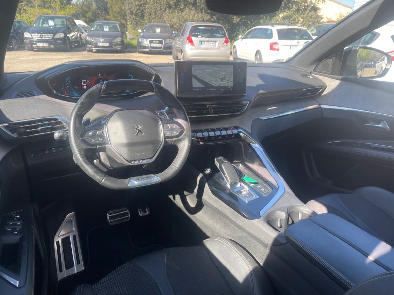 PEUGEOT 3008 HYBRID 225CH GT E-EAT8 99MKM