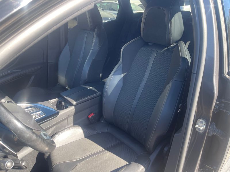 PEUGEOT 3008 HYBRID 225CH GT E-EAT8 99MKM