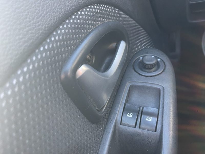 RENAULT CLIO  CAMPUS COM 1.2 16V 75CV CT OK CLIM GARANTIE 