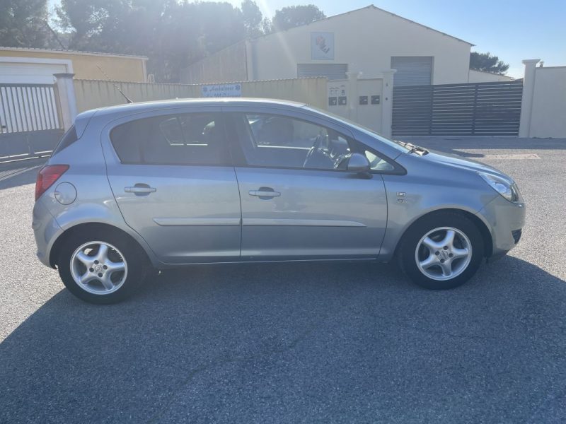 OPEL CORSA COLOR EDITION 1.2 85CV PREMIERE MAIN CT OK CLIM GARANTIE 