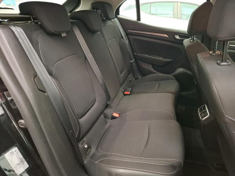 RENAULT MEGANE IV 1.3 TCE 140CH BOÎTE AUTOMATIQUE 10/2021 PRIX HT : 9158 €