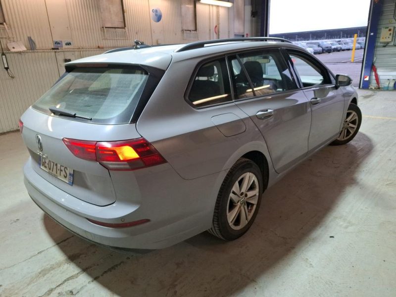 VOLKSWAGEN GOLF 8 SW 1.0 TSI OPF 110CH LIFE PRIX HT : 10825€01/2022