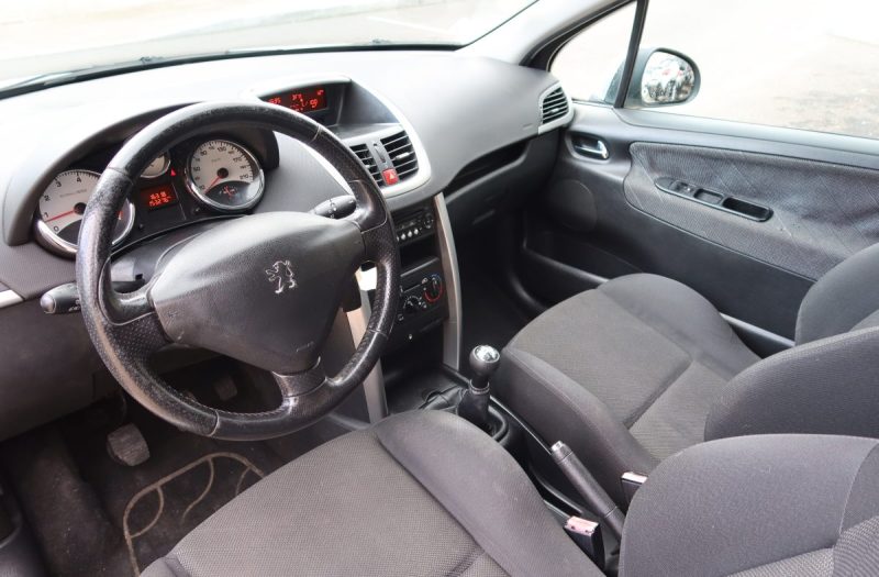 PEUGEOT 207 1.4 VTI 95  PREMIUM 2008