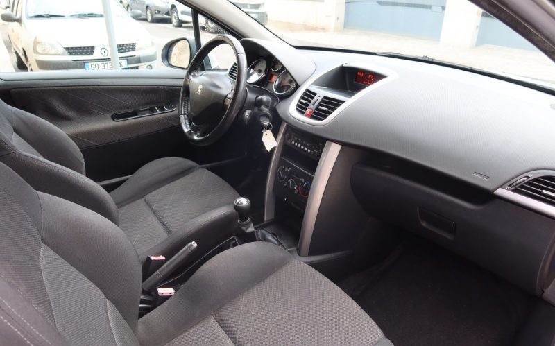 PEUGEOT 207 1.4 VTI 95  PREMIUM 2008