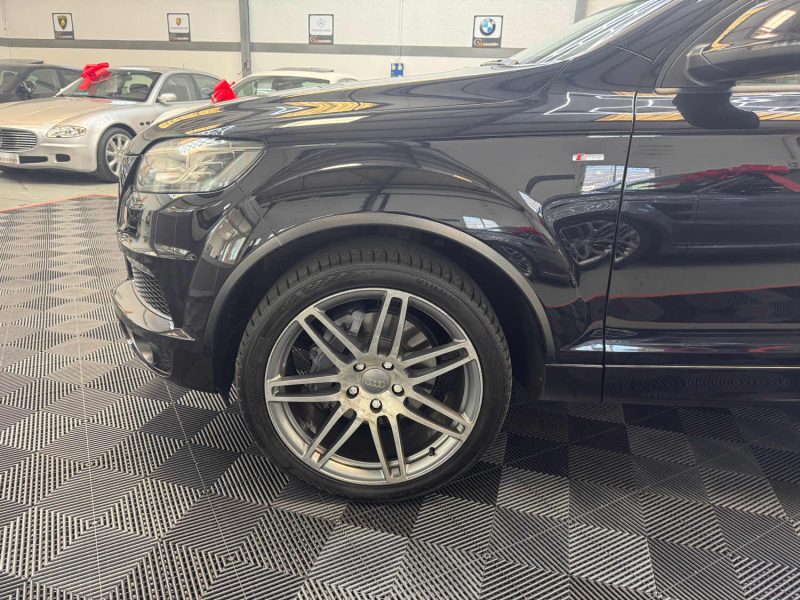 AUDI Q7 3.0 TDI V6 240ch QUATTRO TIPTRONIC6 SLINE FULL 7 PLACES GARANTIE 24 MOIS HISTORIQUE COMPLET