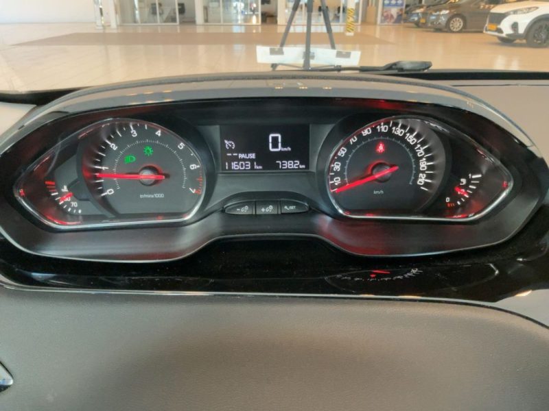PEUGEOT 208 VTI  ACTIVE 82 CH