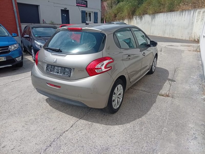 PEUGEOT 208 VTI  ACTIVE 82 CH