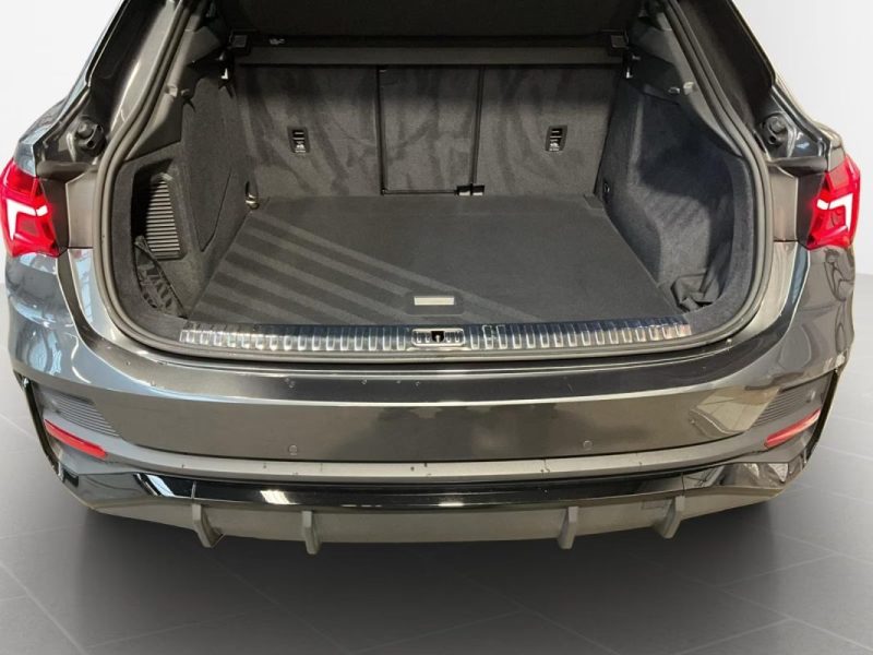 AUDI Q3 SPORTBACK 45 TFSIe Hybride S LINE