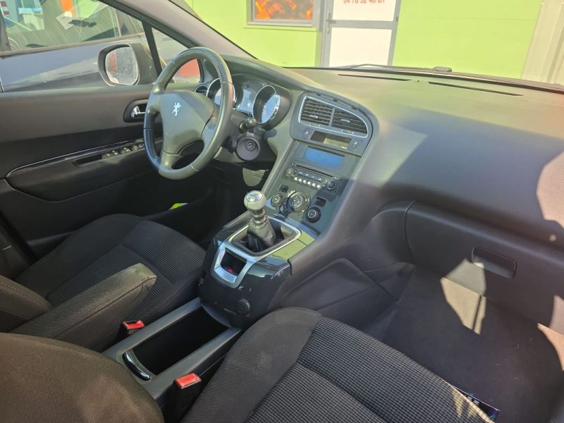 PEUGEOT 5008 2.0 HDI 150 PREMIUM PACK 7 PLACES, DVD, TOIT PANO