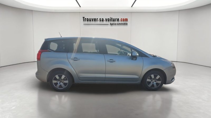 PEUGEOT 5008 2.0 HDI 150 PREMIUM PACK 7 PLACES, DVD, TOIT PANO