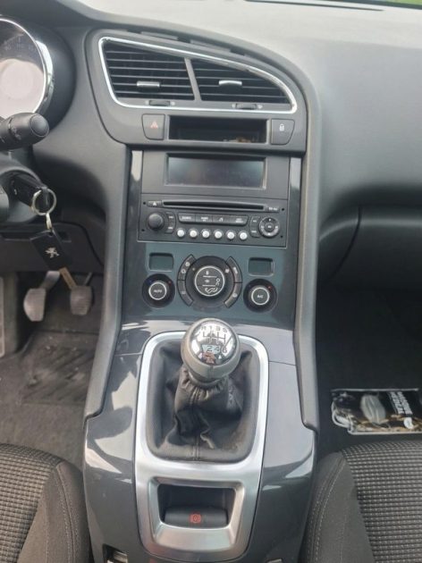 PEUGEOT 5008 2.0 HDI 150 PREMIUM PACK 7 PLACES, DVD, TOIT PANO