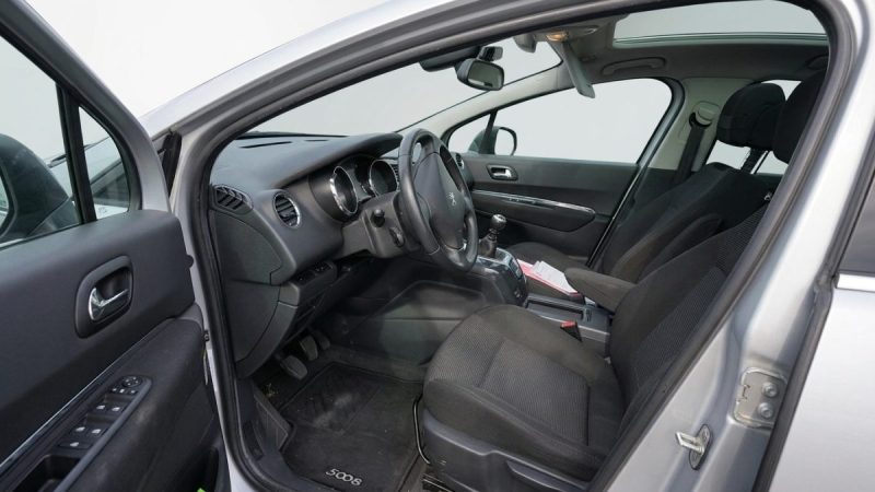 PEUGEOT 5008 2.0 HDI 150 PREMIUM PACK 7 PLACES, DVD, TOIT PANO