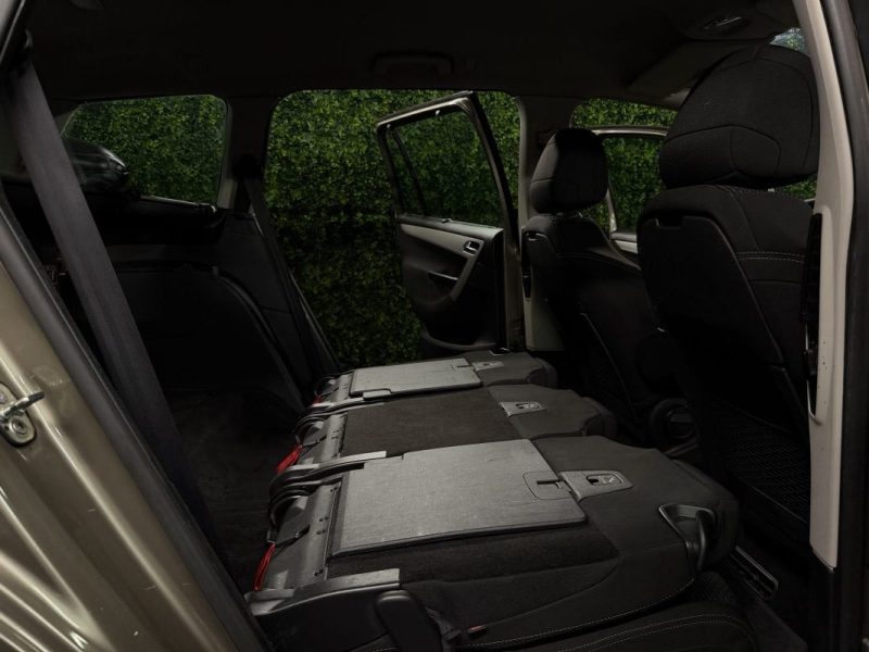 CITROEN C4 PICASSO GRAND PHASE 2 1.6 HDI 112 Cv 7 PLACES / ECRAN GPS BLUETOOTH BVM6 CRIT AIR 2