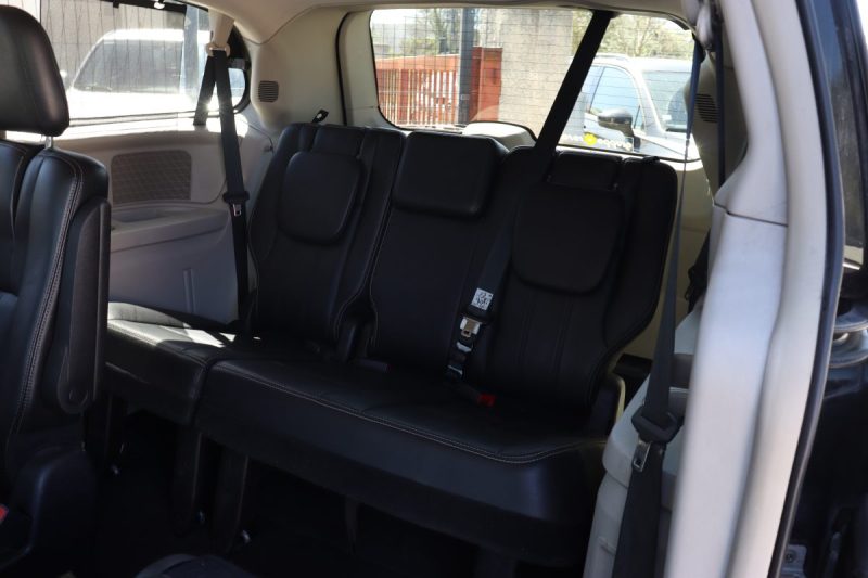 Lancia Voyager 2.8 Multijet Gold 7 PLACES 