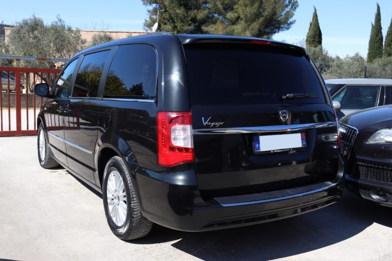 Lancia Voyager 2.8 Multijet Gold 7 PLACES 