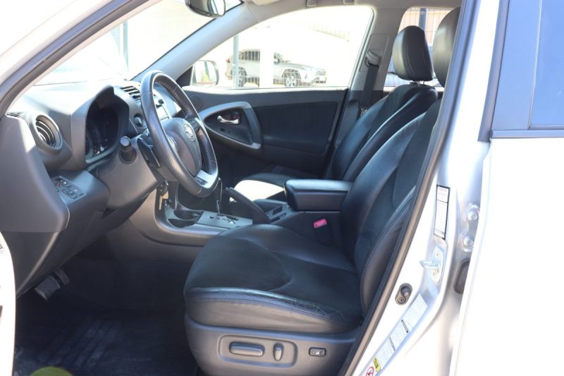 Toyota RAV4 150CV SPORT 4WD BVA