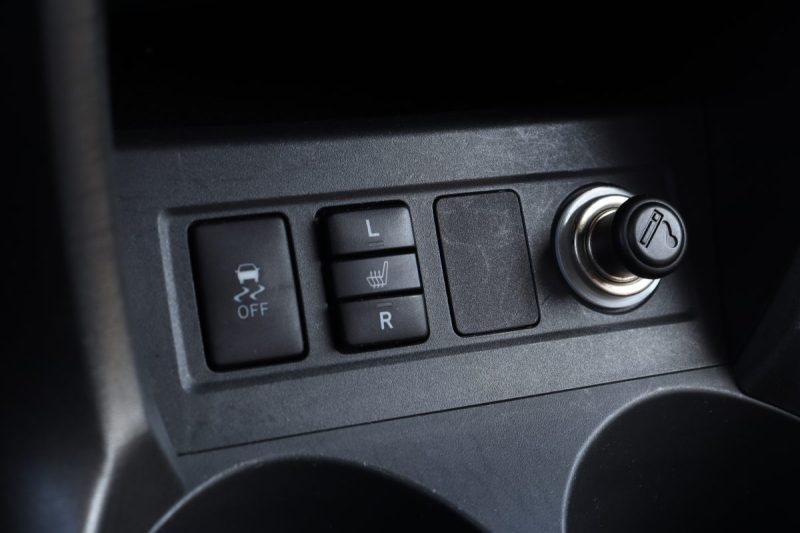 Toyota RAV4 150CV SPORT 4WD BVA