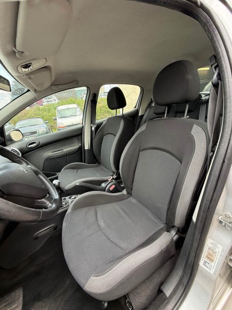PEUGEOT 206+ 1.4 HDI 70 chx SPORTIUM 