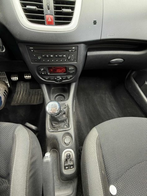 PEUGEOT 206+ 1.4 HDI 70 chx SPORTIUM 