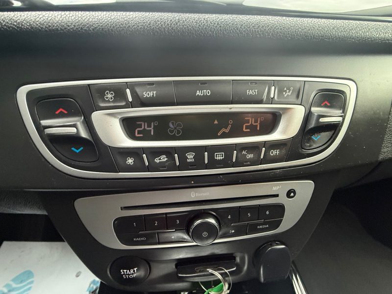 RENAULT MEGANE BOSE 3 PHASE 3 COUPE BOITE AUTOMATIQUE 1.2I - 16V TURBO TCE 130CV 2016