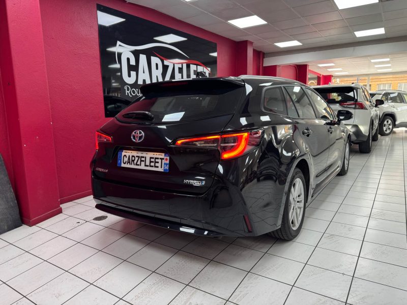 TOYOTA COROLLA TOURING SPORTS 122cv DYNAMIC BUSINESS/1 ERE MAIN/TVA RECUPERABLE