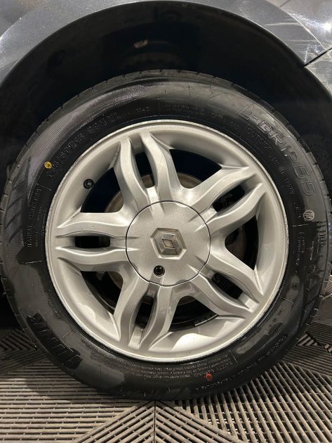 RENAULT CLIO 3 1.5DCI 85CH 