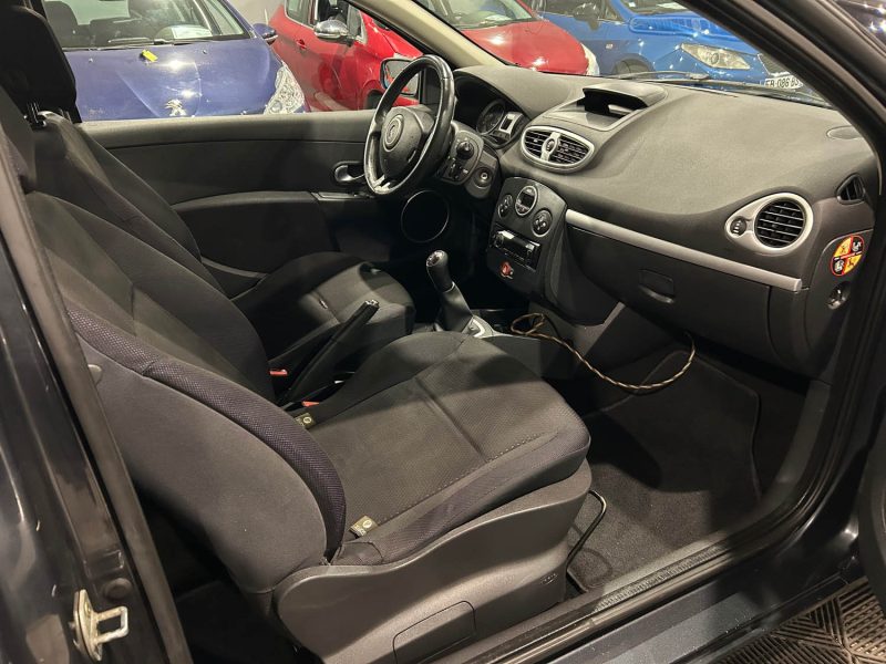RENAULT CLIO 3 1.5DCI 85CH 