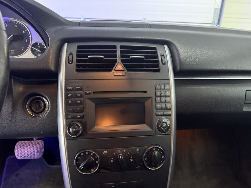 MERCEDES-BENZ CLASSE B (B200) 136 Ch - Edition Design - BVA CVT (Phase 2) - Garantie 12 Mois