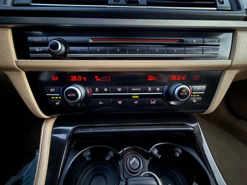 BMW SERIE 5 F11 TOURING 525D 2.0D - 16V TURBO XDRIVE 218CV LOUNGE PLUS 2013