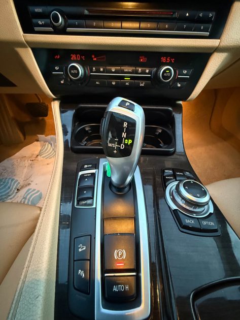 BMW SERIE 5 F11 TOURING 525D 2.0D - 16V TURBO XDRIVE 218CV LOUNGE PLUS 2013