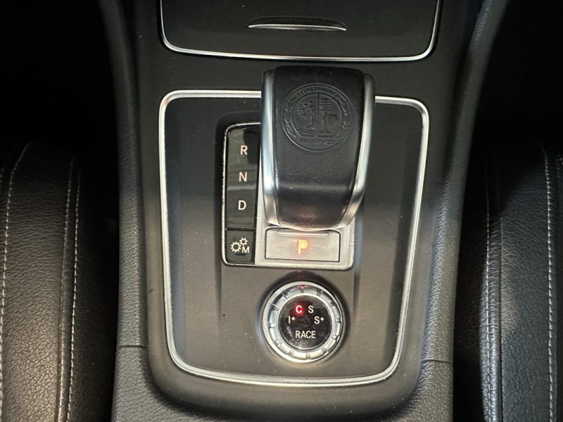 MERCEDES-BENZ CLASSE A 45 AMG 2.0I 381 CH PACK AERO / ECHAPPEMENT / RACE / ENTRETIEN MERCEDES  2017