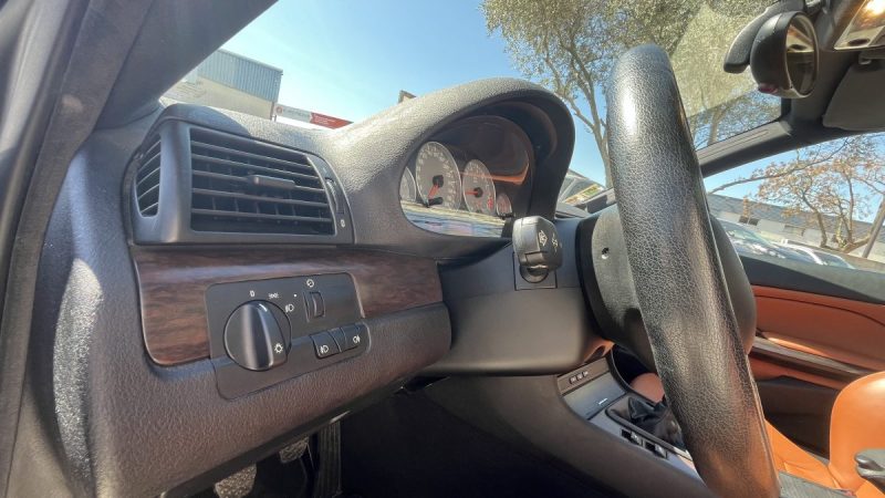 B.M.W. M3  E46 3.2 343 CV 6 CYLINDRES TOIT OUVRANT CUIR 2002