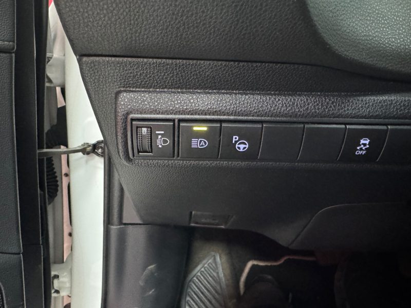 TOYOTA COROLLA TOURING SPORTS 184cv DYNAMIC BUSINESS/1 ERE MAIN/TVA RECUPERABLE