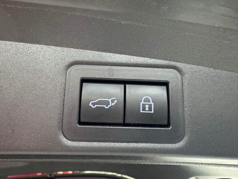 TOYOTA COROLLA TOURING SPORTS 184cv COLLECTION /1 ERE MAIN/TVA RECUPERABLE