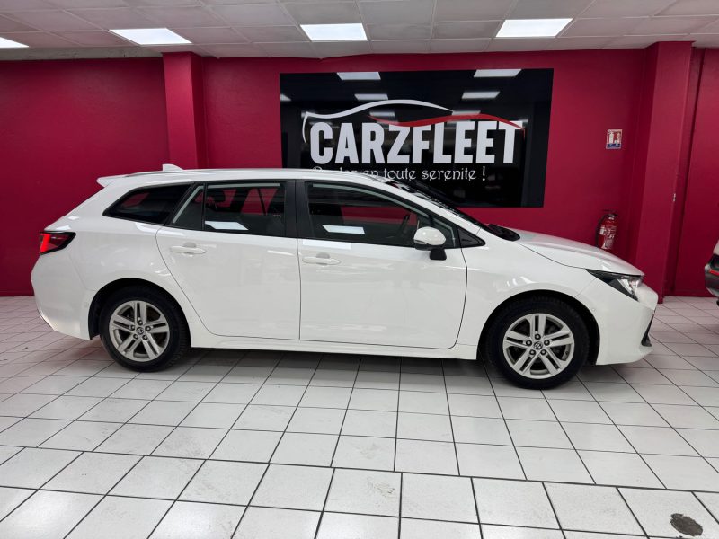 TOYOTA COROLLA TOURING SPORTS 122cv DYNAMIC BUSINESS/1 ERE MAIN/TVA RECUPERABLE