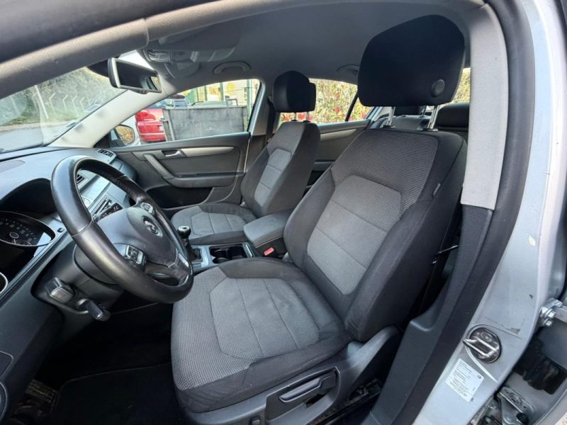Volkswagen Passat 1.6 TDI 105ch Conforline