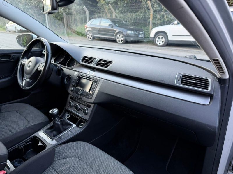 VOLKSWAGEN PASSAT 1.6 TDI 105 CONFORTLINE BLUEMOTION TECHNOLOGY