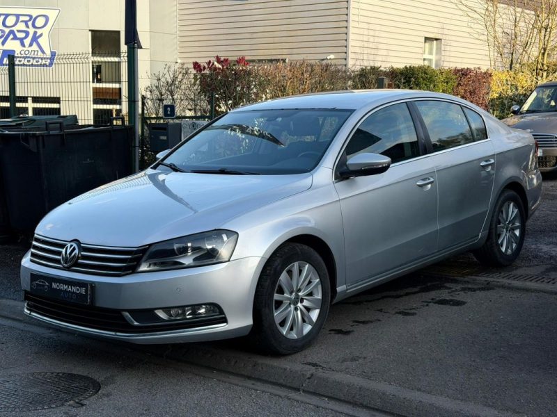 VOLKSWAGEN PASSAT 1.6 TDI 105 CONFORTLINE BLUEMOTION TECHNOLOGY