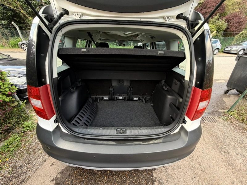 SKODA YETI 1.2 TSI 105ch AMBITION 2012