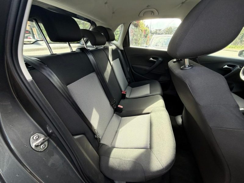 VOLKSWAGEN POLO 1.2 60 TRENDLINE 