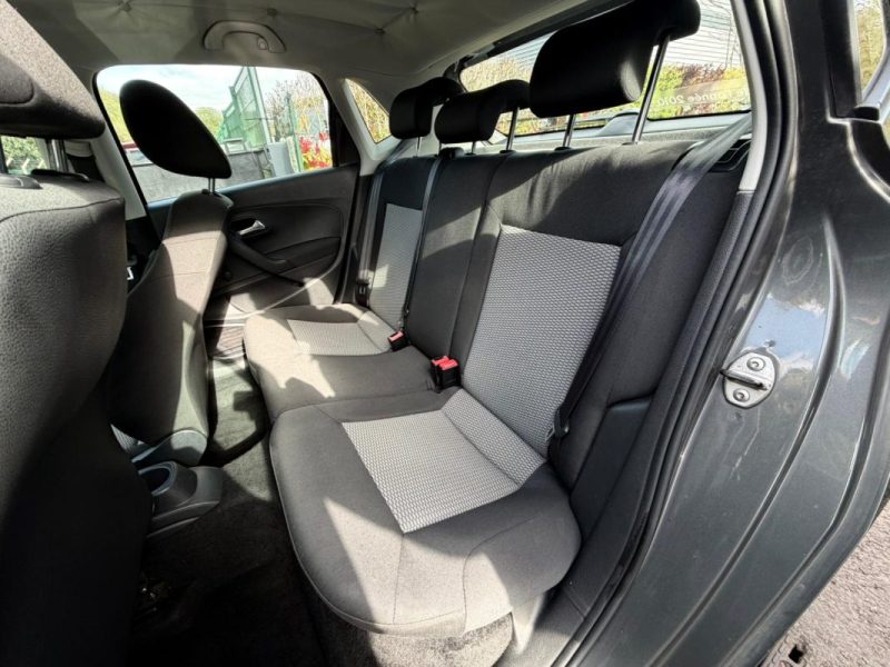 VOLKSWAGEN POLO 1.2 60 TRENDLINE 