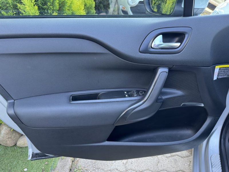 CITROEN DS4 2.0 HDI 160 SO CHIC EXECUTIVE 2012 GARANTIE 12 MOIS 