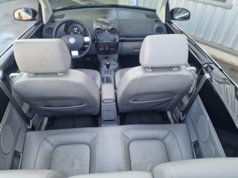 VOLKSWAGEN  NEW BEETLE CABRIOLET 1.6i HIGHLINE 102CV
