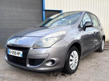 RENAULT SCENICIII 1.5 DCI PREMIERE MAIN AUTHENTIQUE 